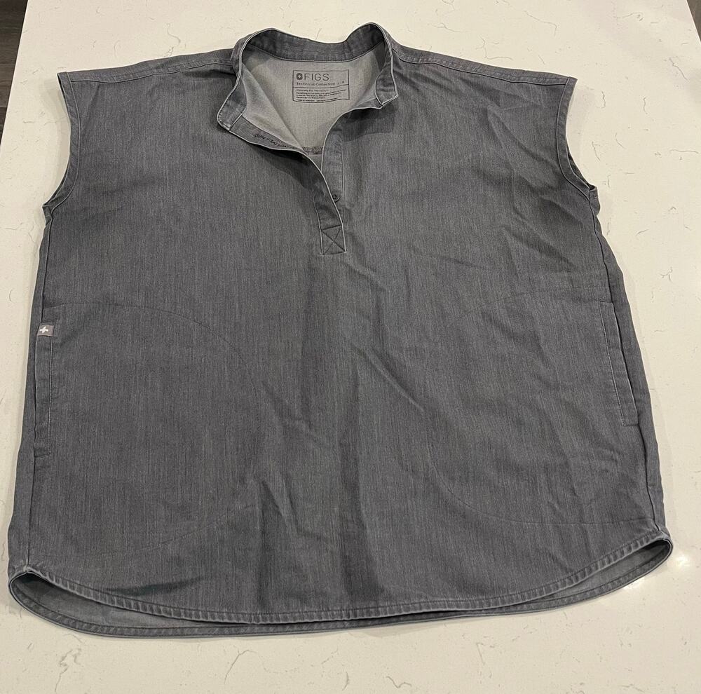 Figs Rafaela Oversized Scrub Top Graphite size Small